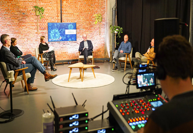 live streaming office studio